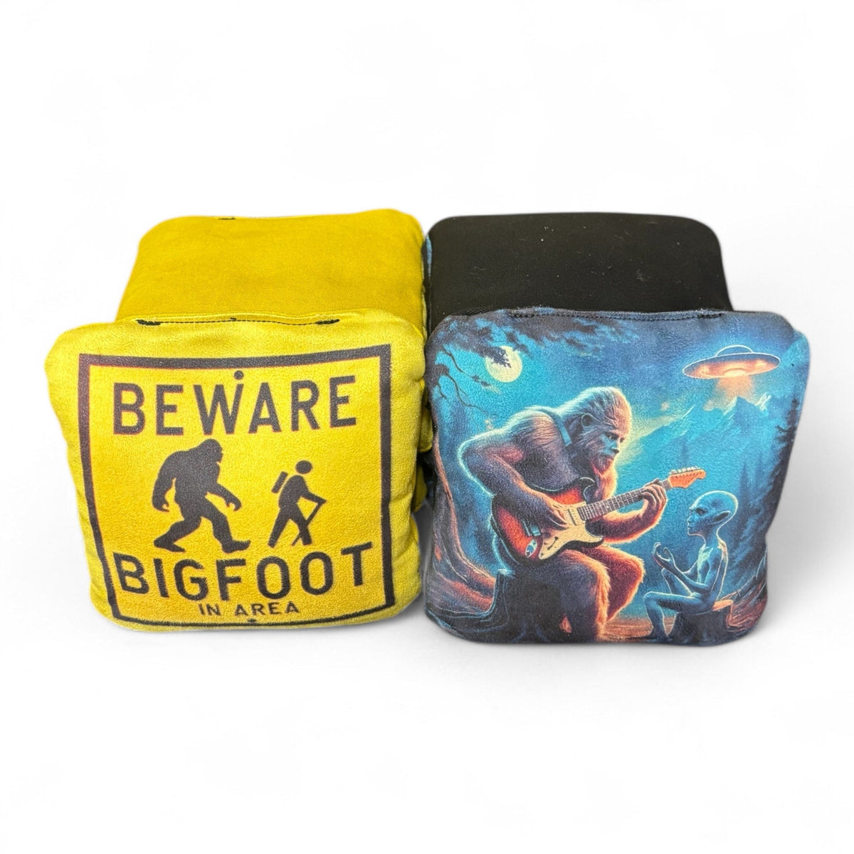 Ultimate Bigfoot & Alien Cornhole Bags - Set of 8 main image 1