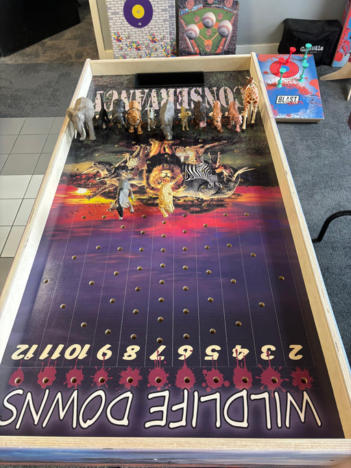 Horse Race Game Safari Theme -  Jumbo Horse Game with Integrated Chip Pot Big Buck Derby Themed/ Hunting Themed Games/ Deer Themed Horse Racing/ Large Party Games/ Camping